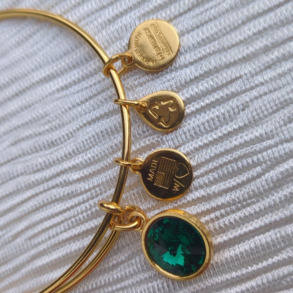 Alex and Ani Gold Bracelet Emerald Green Charm - Picture 2 of 7
